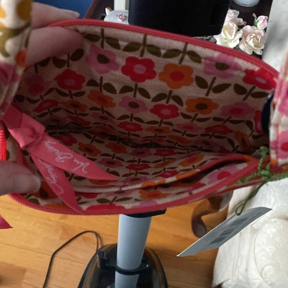 Lizzy Folkloric Crossbody Bag - Picture 7 of 7